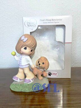 Precious Moments Don’t Stop Retrievin Golden Retriever Figurine 226404 Mint
